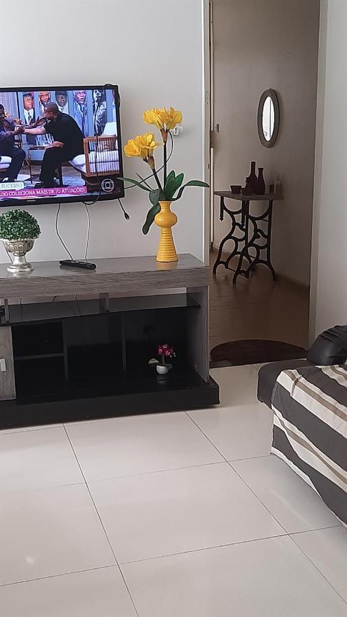 Bem Localizado Apartamento 2 Quartos Orla Rio Vermelho Ha 20 Min Da Barra-Ondina Internet Arcondicionado Salvador Eksteriør billede